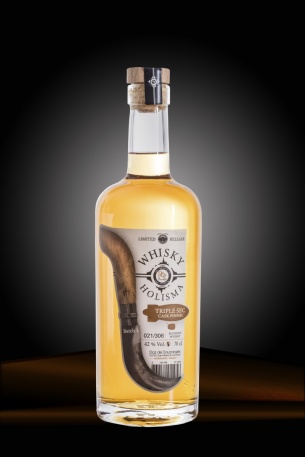 <strong>Whisky ADN  8 years old Pommeau Cask finish</strong><br/>70 cl